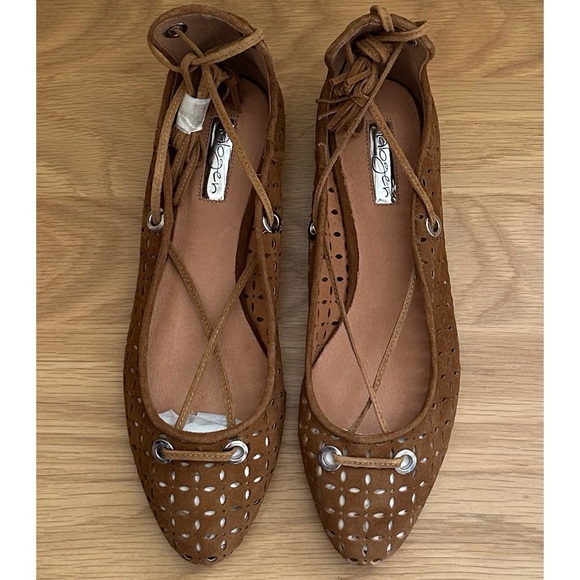 Halogen Cognac Suede Flat - Picture 7 of 10